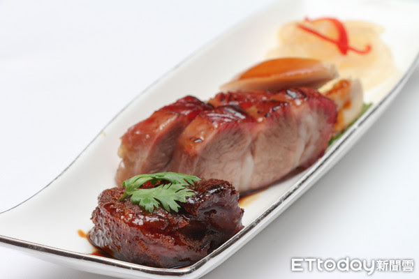 ▲▼▲唐閣一品盆,有海蜇南非鮑魚、蜜汁燻鱈魚、蜜味叉燒。。(圖/記者黃士原攝)