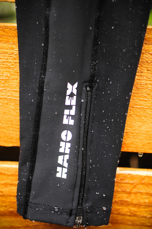 Castelli Nano Flex Legwarmer.jpg