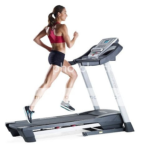  photo proform-8-week-trainer-treadmill-with-18-workout-apps-d-20121226170634523233183_zps4f92b155.jpg