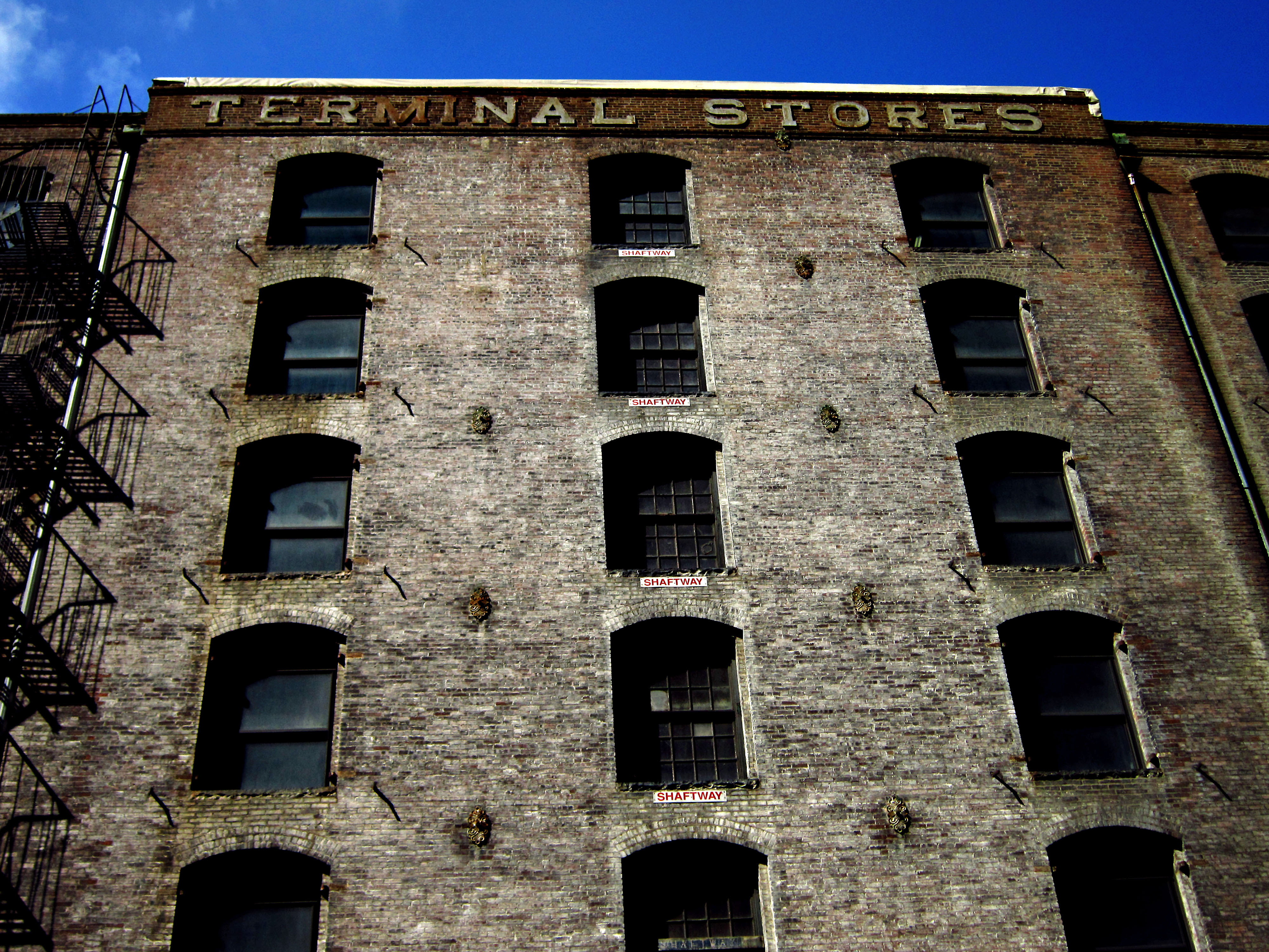 Terminal Stores Building