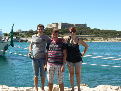 trois stars.jpg