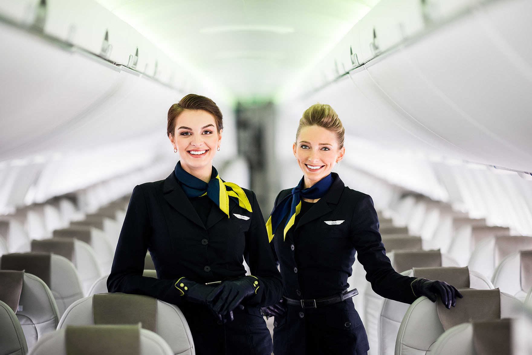 Advantages of working as Cabin Crew - How to be cabin crew