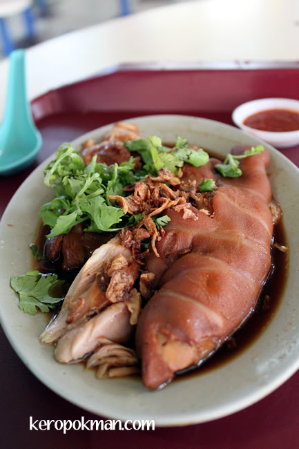 Braised Pig Trotter