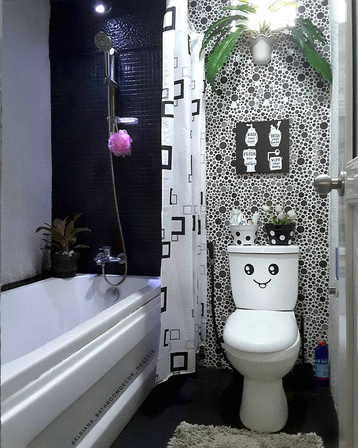 29 Model Kamar Mandi Sederhana Minimalis Terbaru 2018 