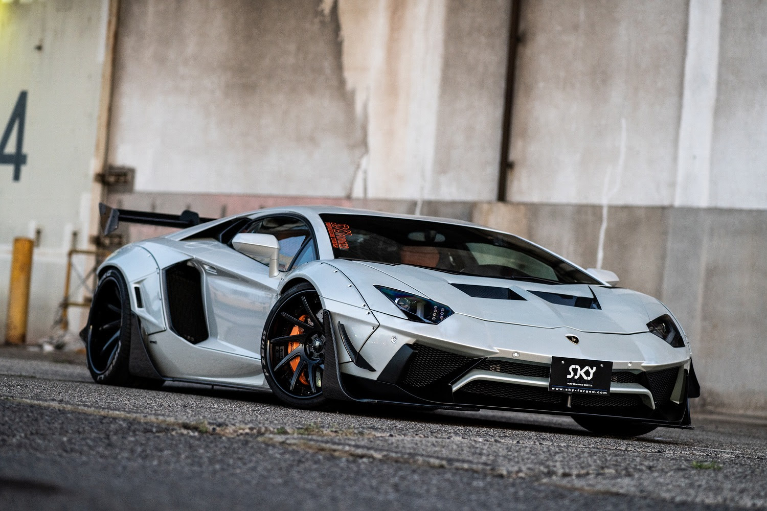 Lamborghini Aventador ランボルギーニ アヴェンタドール Lb Works Limited Edition S217 Sky Forged スカイフォージド