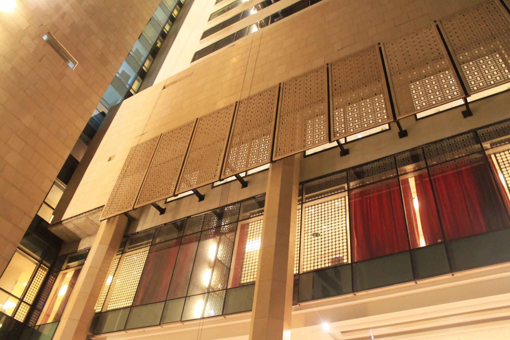 Hotel Ritz Carlton - Architizer