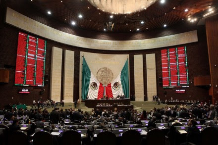 Sesión en el Palacio Legislativo de San Lázaro. Foto: Germán Canseco