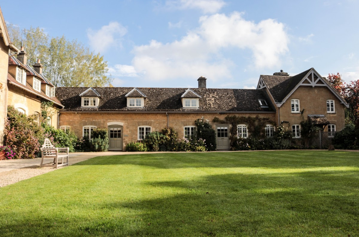 Bruern Cottages and Maytime Inn  The Cotswolds - TWENTY 