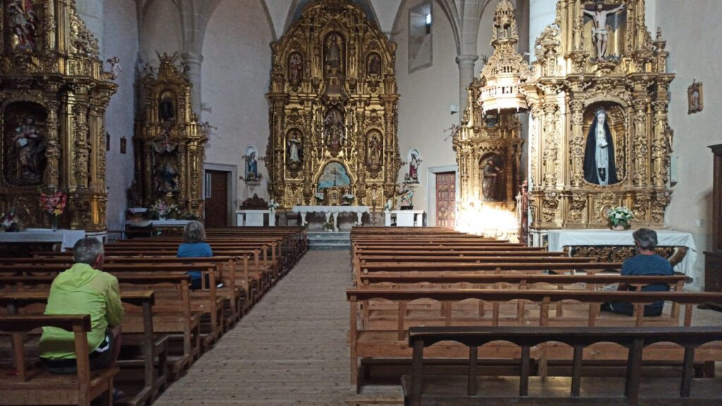 UN ALTO EN EL CAMINO