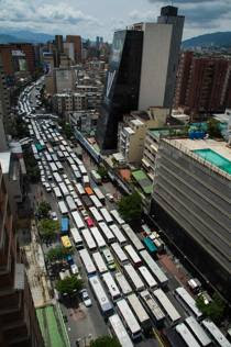 Venezuela, lo sciopero degli autisti di bus paralizza Caracas