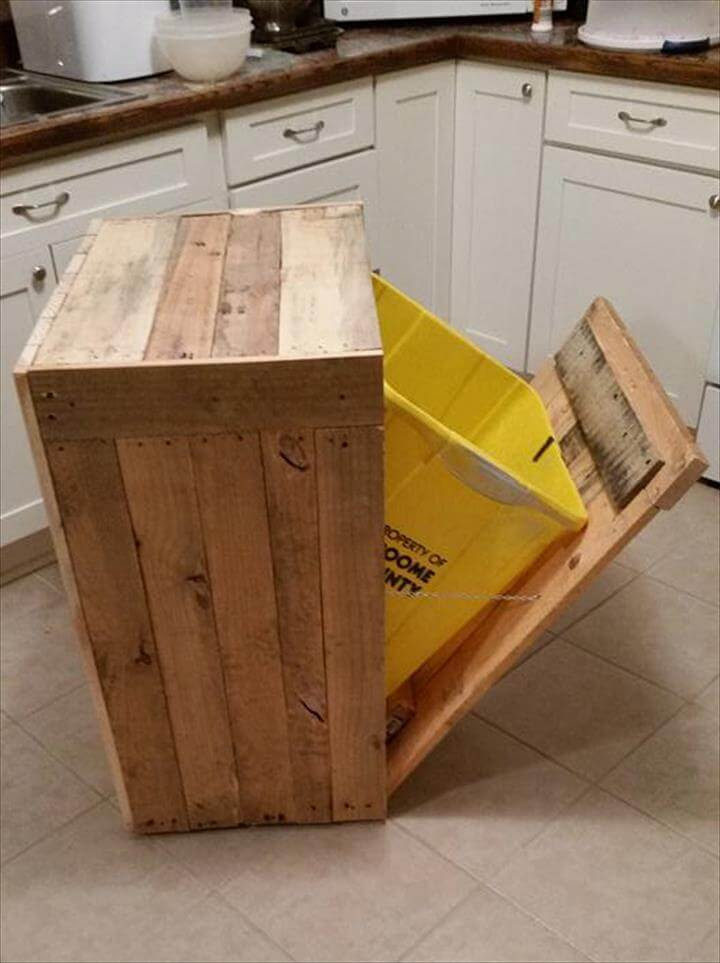 Pallet Kitchen Trash Can Holder - 101 Pallet Ideas