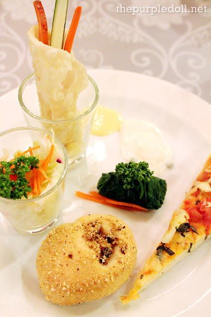 Egg Salad, Mustasa Wrap, Tomato Pizza, Stuffed Pandesal, and Hawaiian Coleslaw