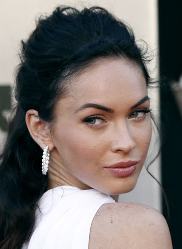 megan fox transformers revenge of the fallen wallpaper. Premiere Transformers Revenge