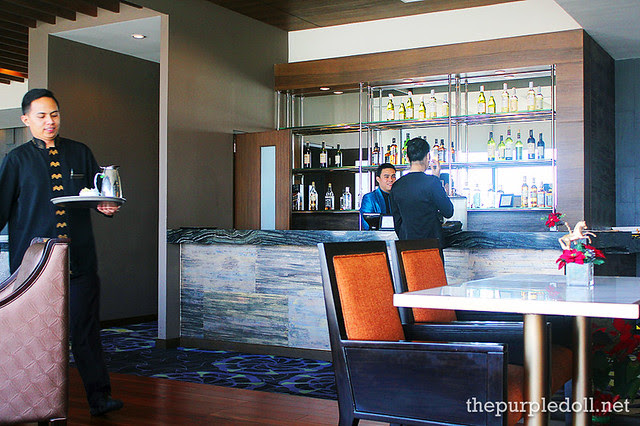 Bellevue Manila Signature Club Lounge Counter