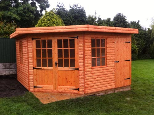 corner summer house - smiths sheds mansfield