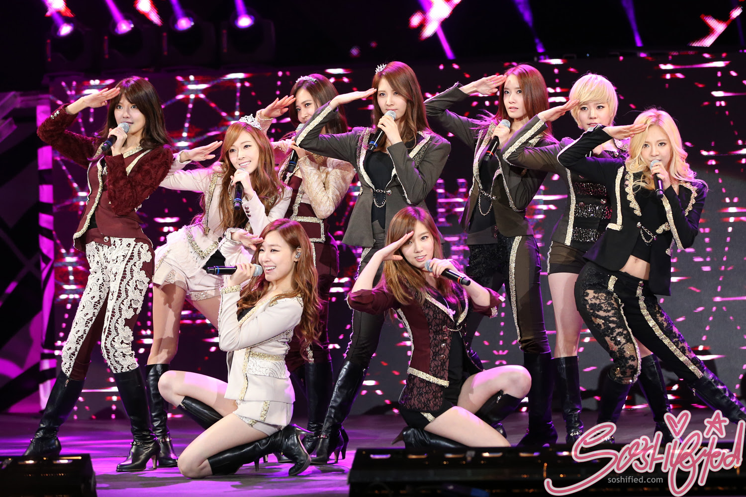 Update Girls Generation Holds Brief Fanmeet and Performs Update Girls Generation Holds Brief Fanmeet and Performs