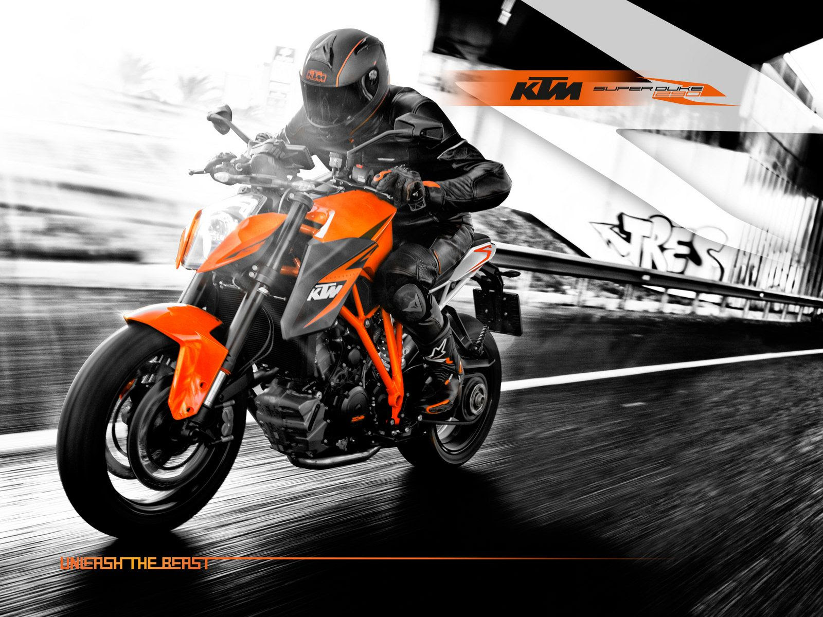 Ktm 1290 Super Duke R Racing Photoshoot