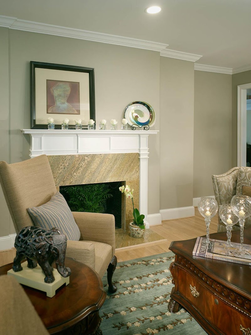 Top Traditional Neutral Living Room, Popular Ideas!