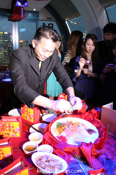Lo Hei @ Singapore Flyer