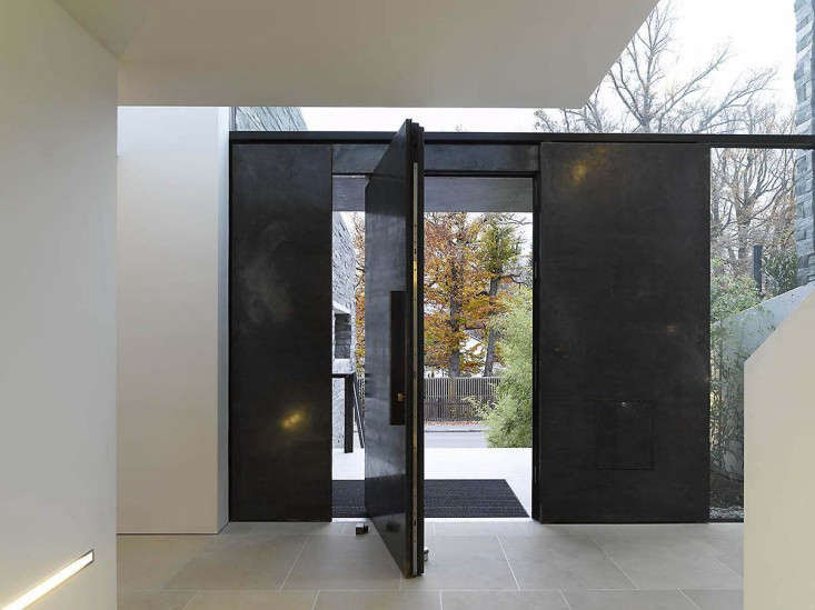 Architect Visit: Pivot Door Roundup: Remodelista