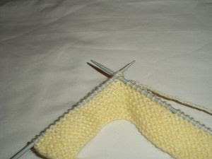 Tricoter Un Chausson De Bebe Simple Et Facile Faitenchiffon