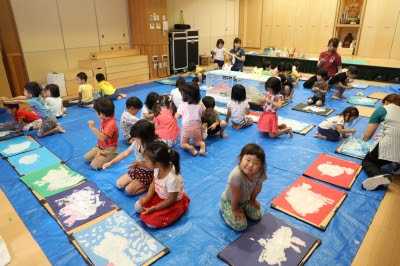 絵画指導 | 社会福祉法人 東寺学園 東寺保育園 公式ブログ「園だより」