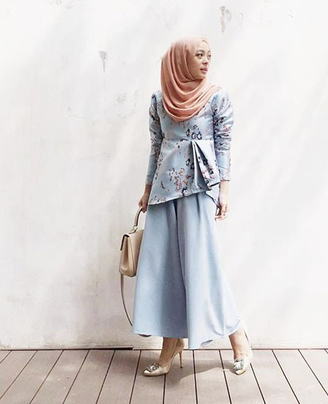 50 Inspirasi Ootd Hijabers Dunia
