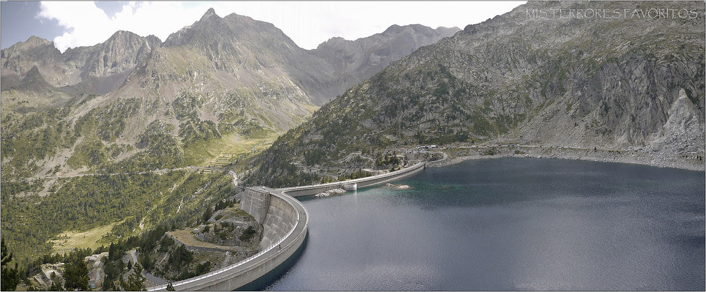 PRESA CAP DE LONG DESDE CAMINO ACCESO AL PAS DU GAT