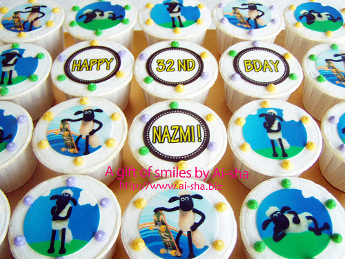 Birthday Cupcake Edible Image Shaun the Sheep