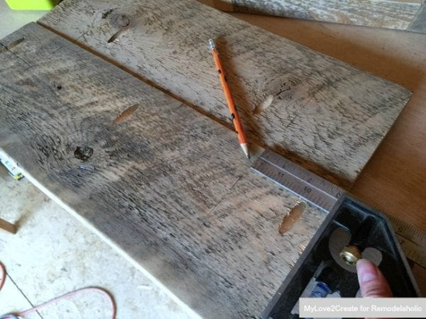 mark-where-legs-will-attach-to-top-mylove2create