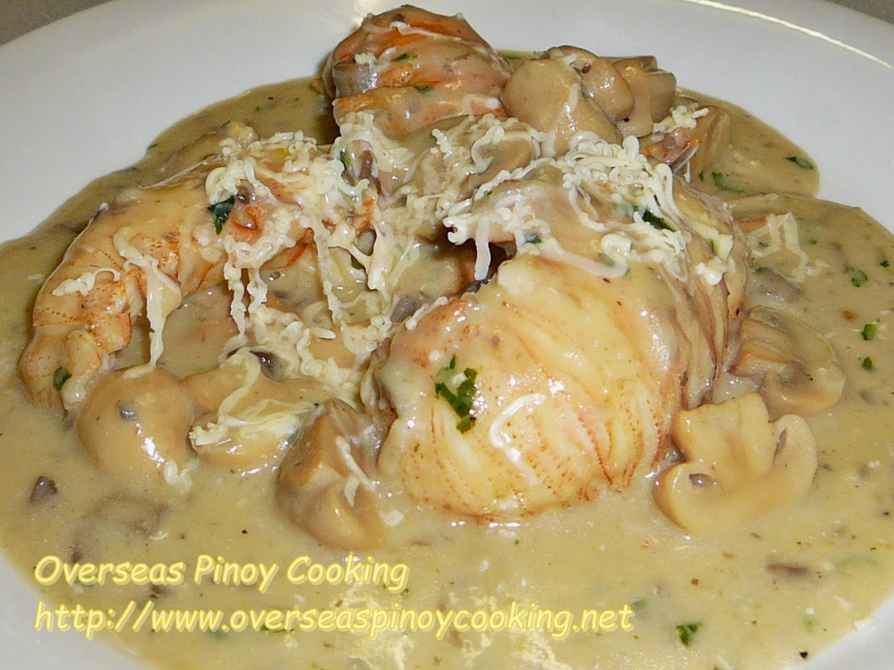 Pitik with Cheesy Mushroom Sauce