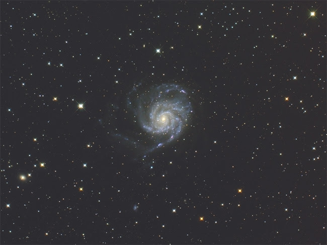 回転花火銀河 M101 天体写真の世界