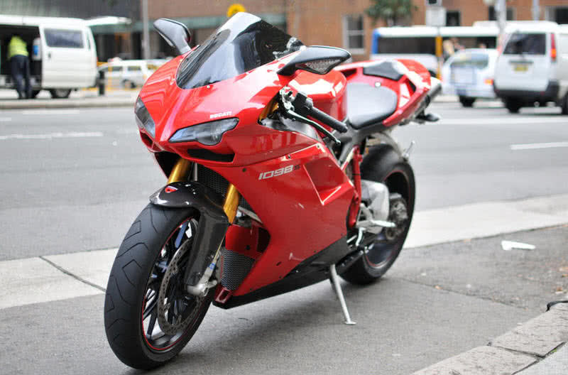 Ducati 1080 S
