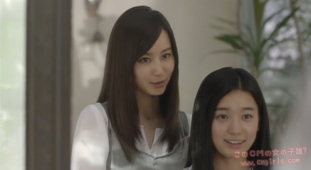 堀北真希 桃子 クラシエ いち髪のｃｍに出演する綺麗な髪の美女２人 このcmの女の子誰