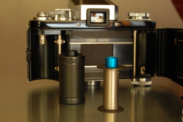 Exakta Varex IIa - Take-up spool or cartridge