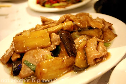 Tay Do - Aubergine with pork (Ca Tim Xao Voi Heo) £5.40