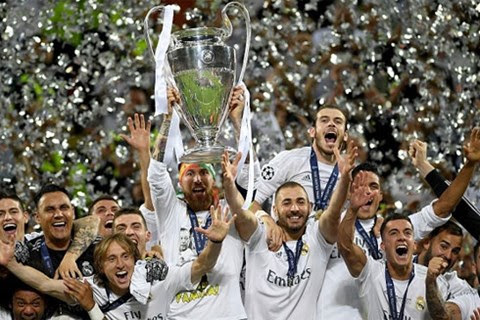 Chức vô địch năm ngoái là một gánh nặng mùa này với Real