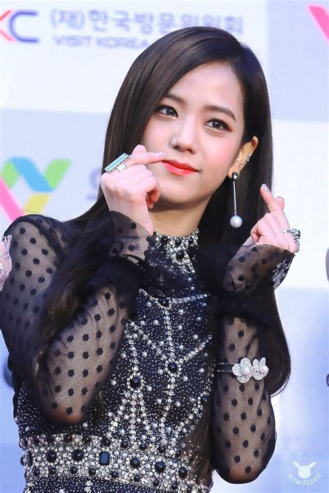 kumpulan foto jisoo blackpink