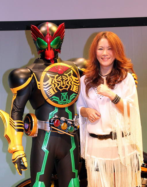Asahi Com 朝日新聞社 主題歌を歌う大黒摩季が登場 仮面ライダーオーズ 制作発表 フォトギャラリー