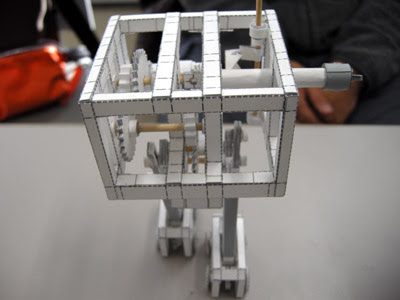匝の自由研究な日々 Make 動く紙ロボット