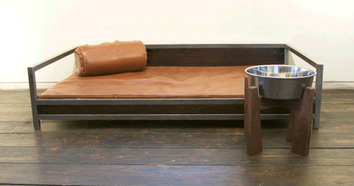 犬用無垢の木のディッシュスタンド 大型犬 超大型犬用食器と食事台 Love Peace Dogs