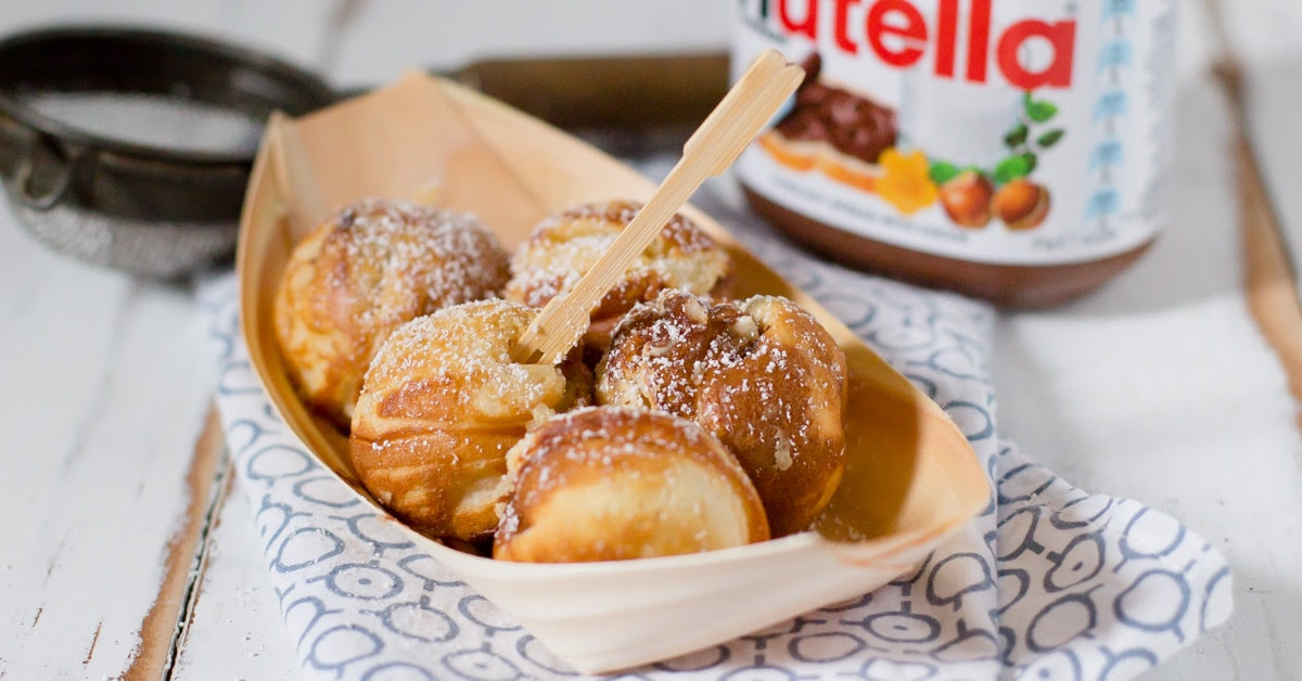 Dessert Takoyaki: Nutella-Filled Pancake Pops デザートたこ焼き 