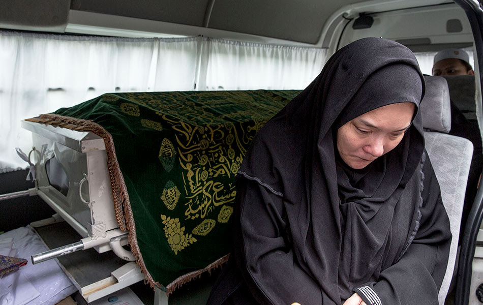 Sabarlah hati   Hilangnya sebutir permata seni - Johan 