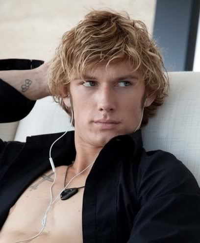 Alex Pettyfer surf haircut