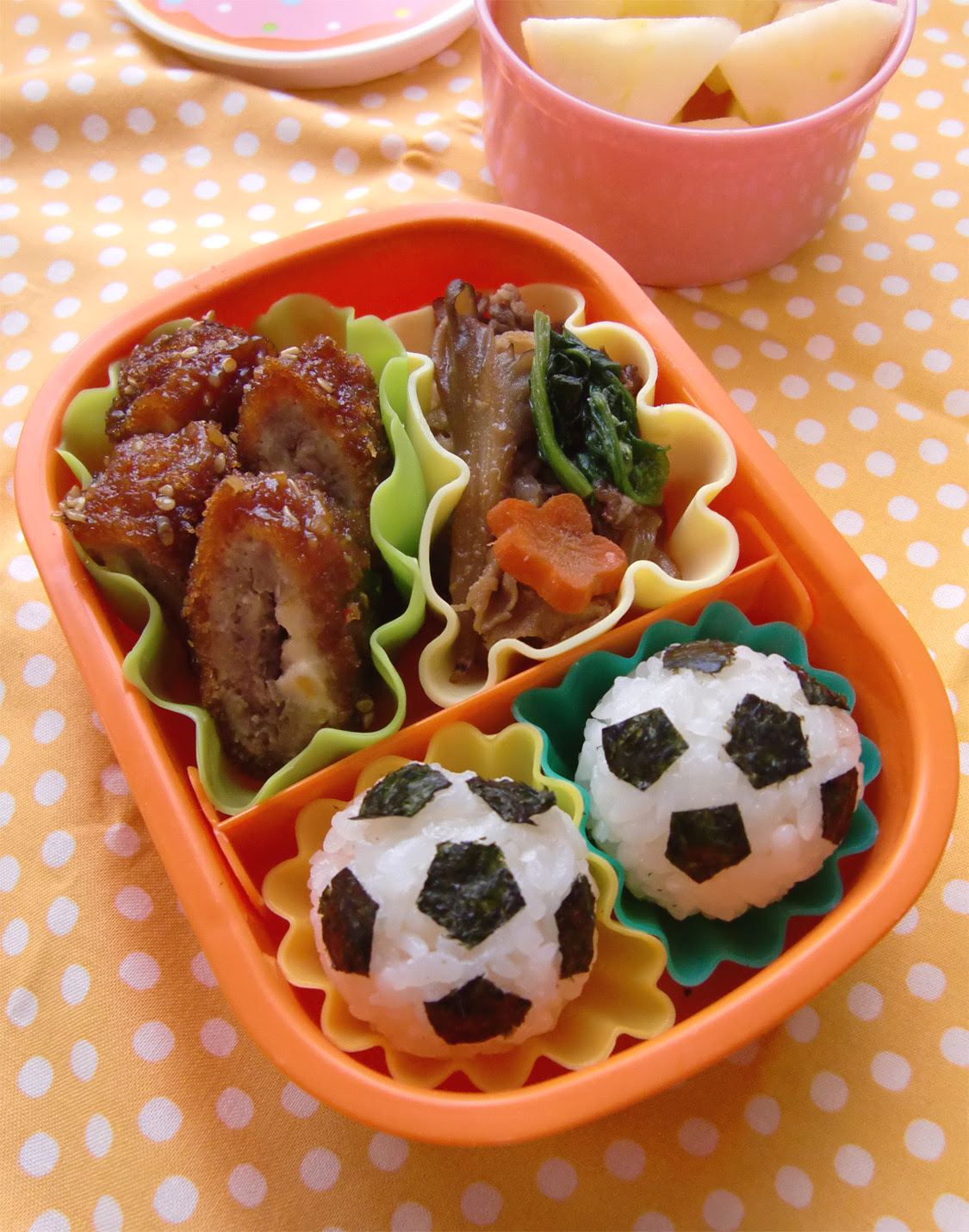 サッカーボールのお弁当 簡単 かわいい 幼稚園お弁当