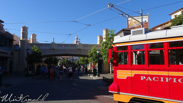Disney California Adventure, Entrance, Buena Vista Street