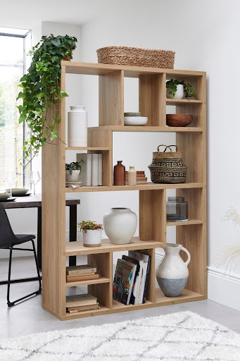 Oak Look Bookshelf