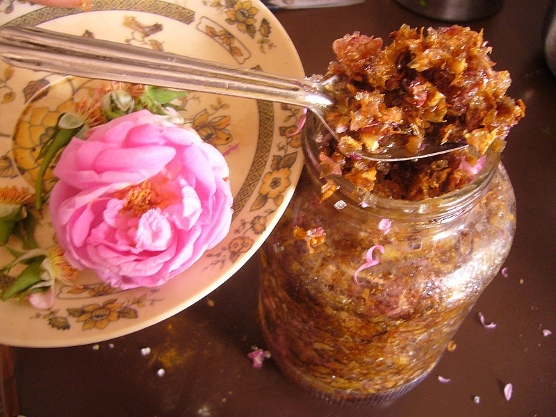 File:Gulkand-homemade.jpg