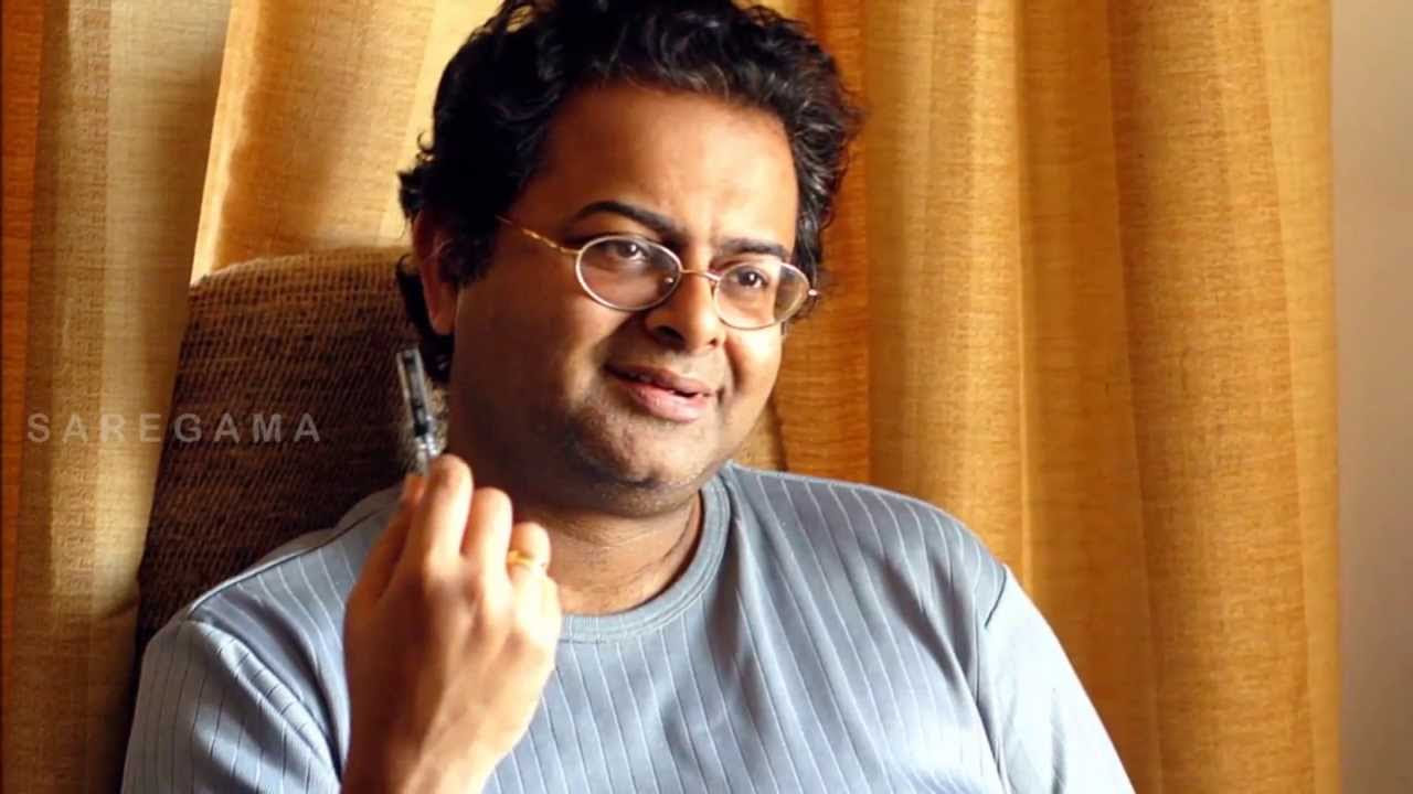 Amar Prothom Chobi | Narration by Rituparno Ghosh on his ...