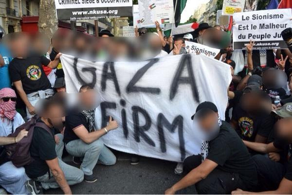 La Gaza Firm pose avec les fachos de Neturei Karta.